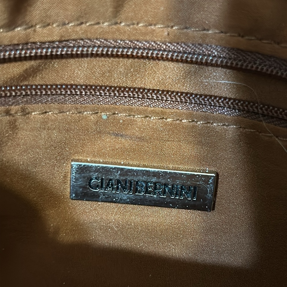 Giani Bernini Brown Leather Crossbody Bag - Picture 4 of 4